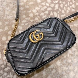 COPY - GG Marmont small matelassé shoulder bag